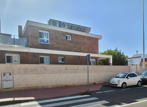 property image #0
