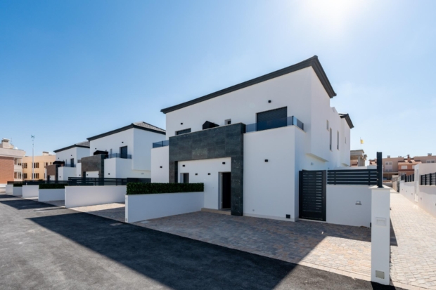property image #1