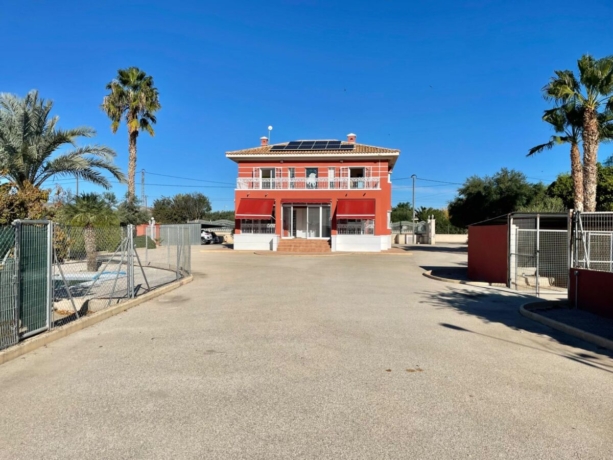 property image #3