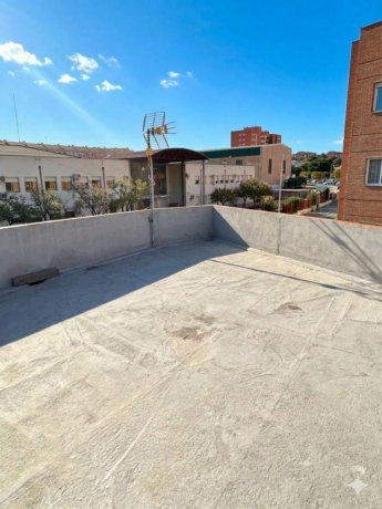 property image #3