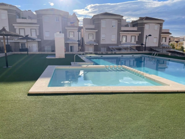 property image #2
