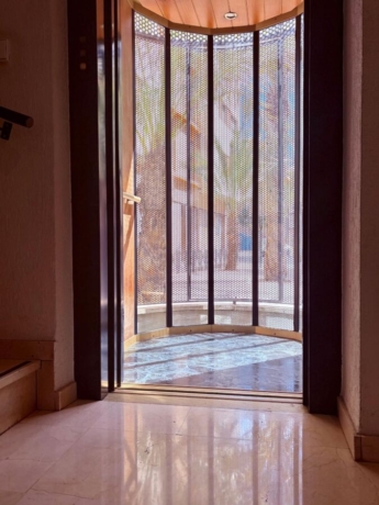 property image #2