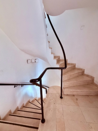 property image #4