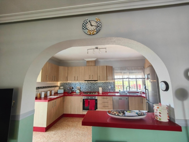 property image #1