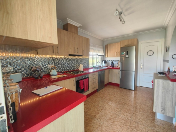 property image #2