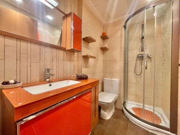 property image #1