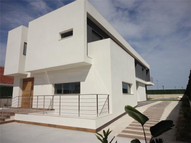 property image #3