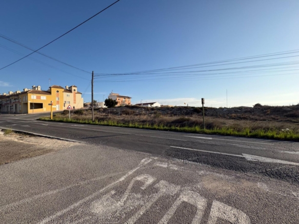 property image #3