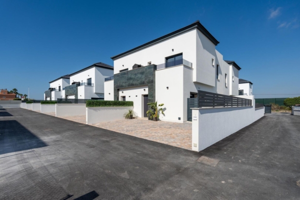 property image #1