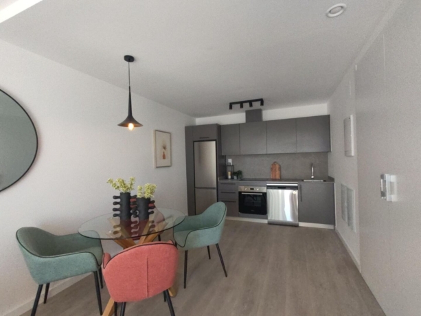 property image #3