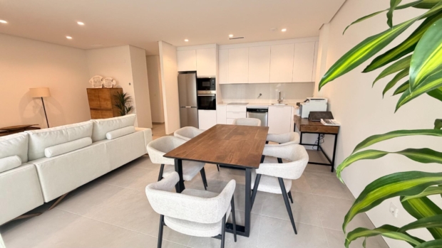 property image #3