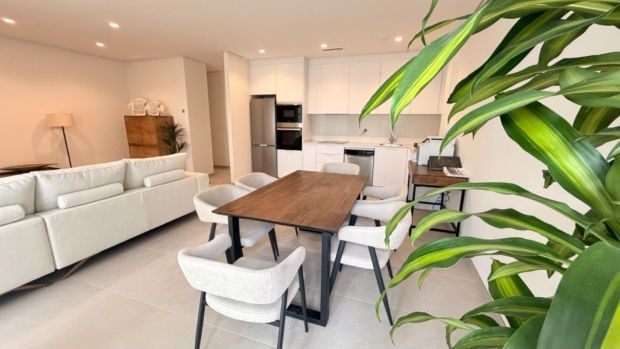 property image #0