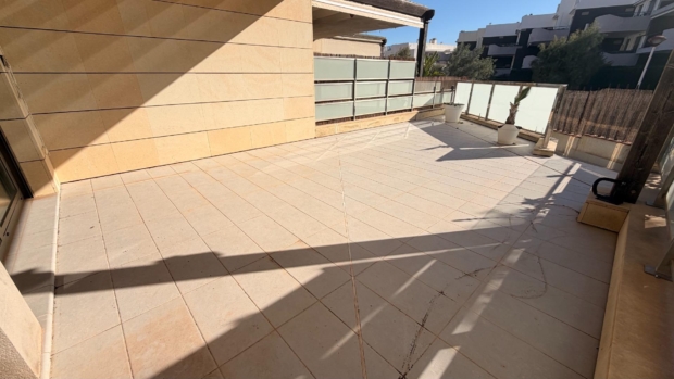 property image #3
