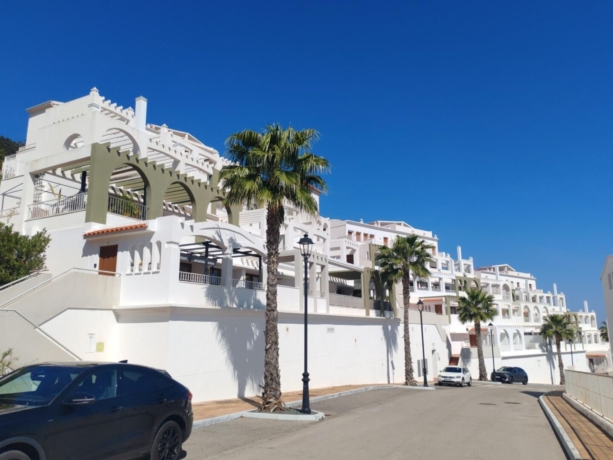property image #2