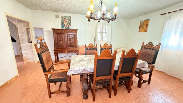 property image #1