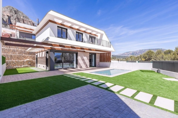 property image #1