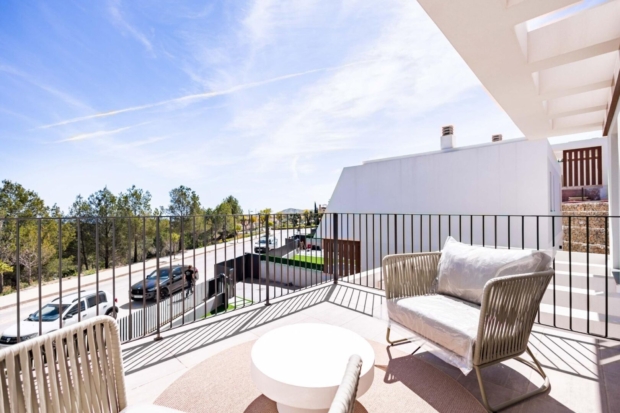 property image #4