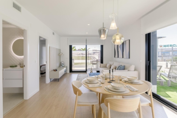 property image #3