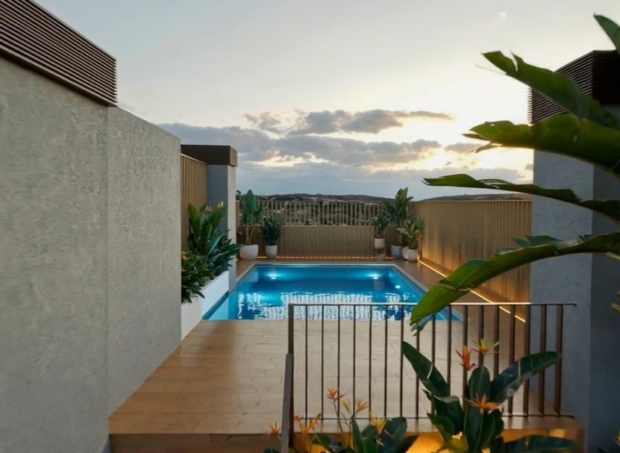 property image #3