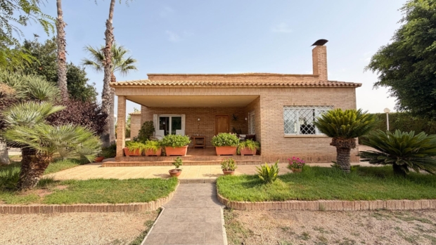 property image #3