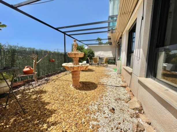 property image #3