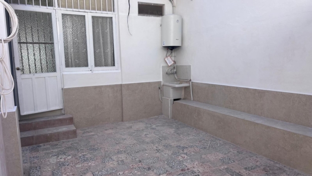 property image #3