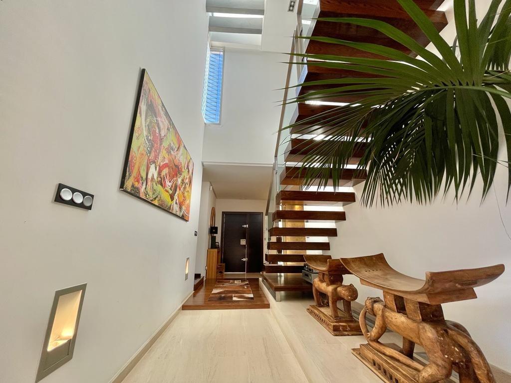 property image #0