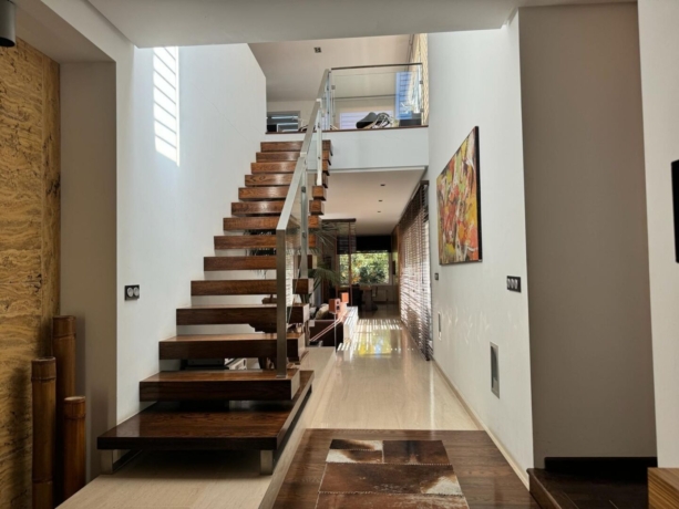 property image #4
