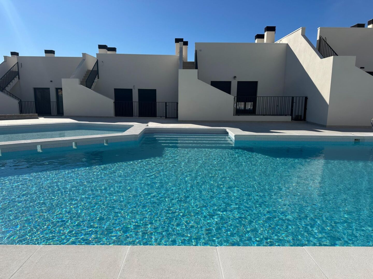 property image #1