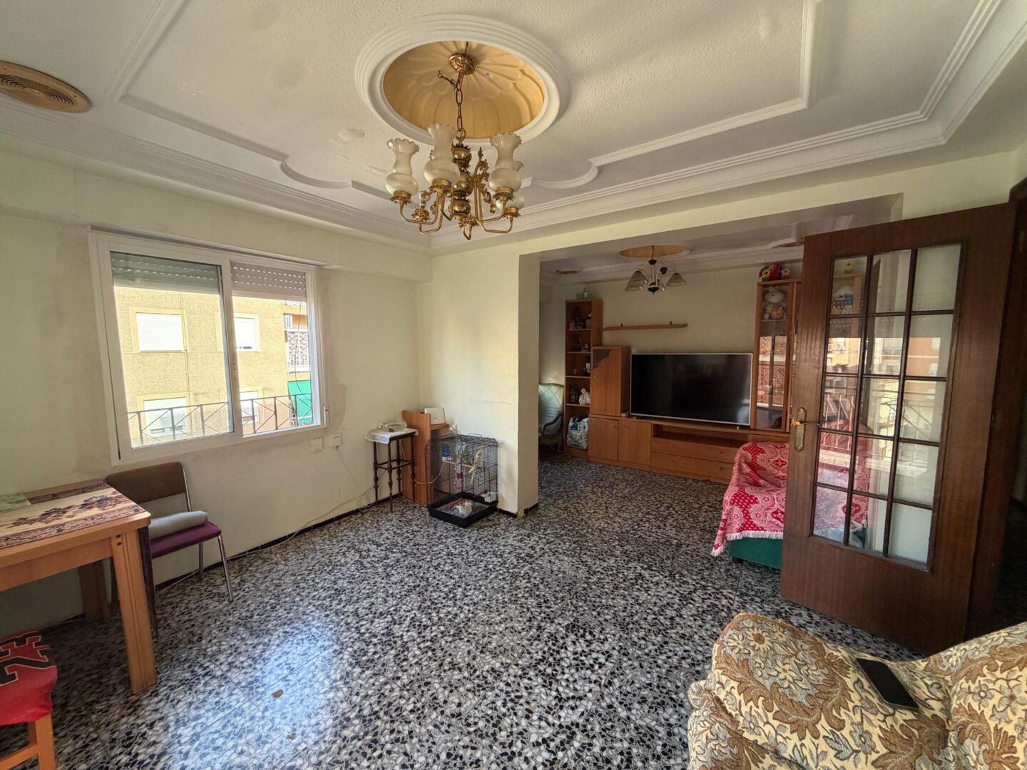 property image #3