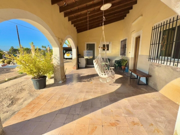 property image #3