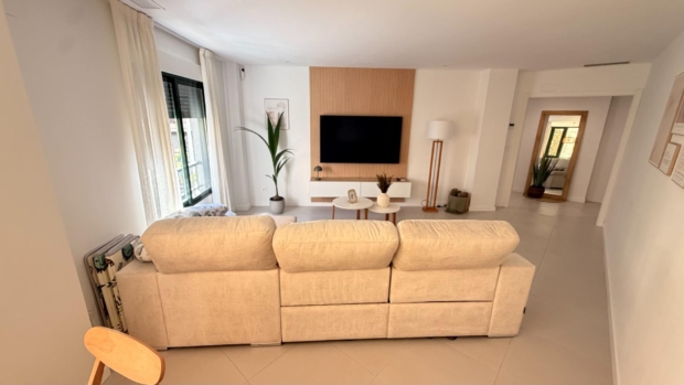 property image #2